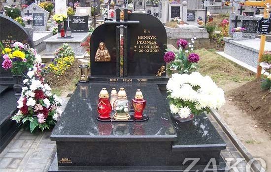 Nagrobek podwójny 33