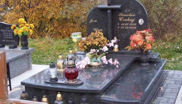 Nagrobek podwójny 30