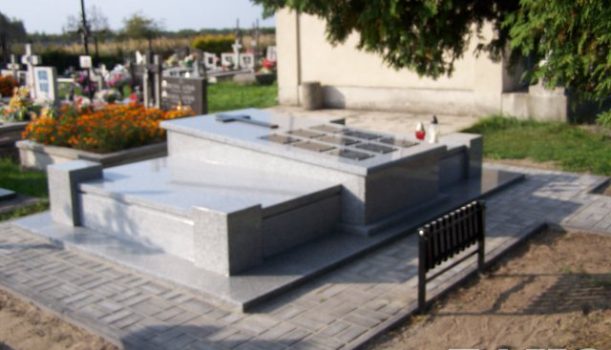 Granit Graniczna grobowiec