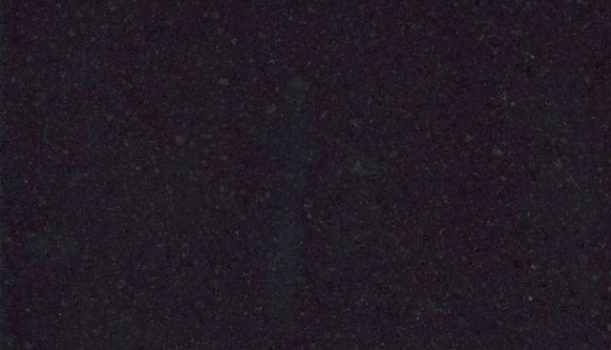 Roman Black czarny. Kolory konglomeratu kwarcowego