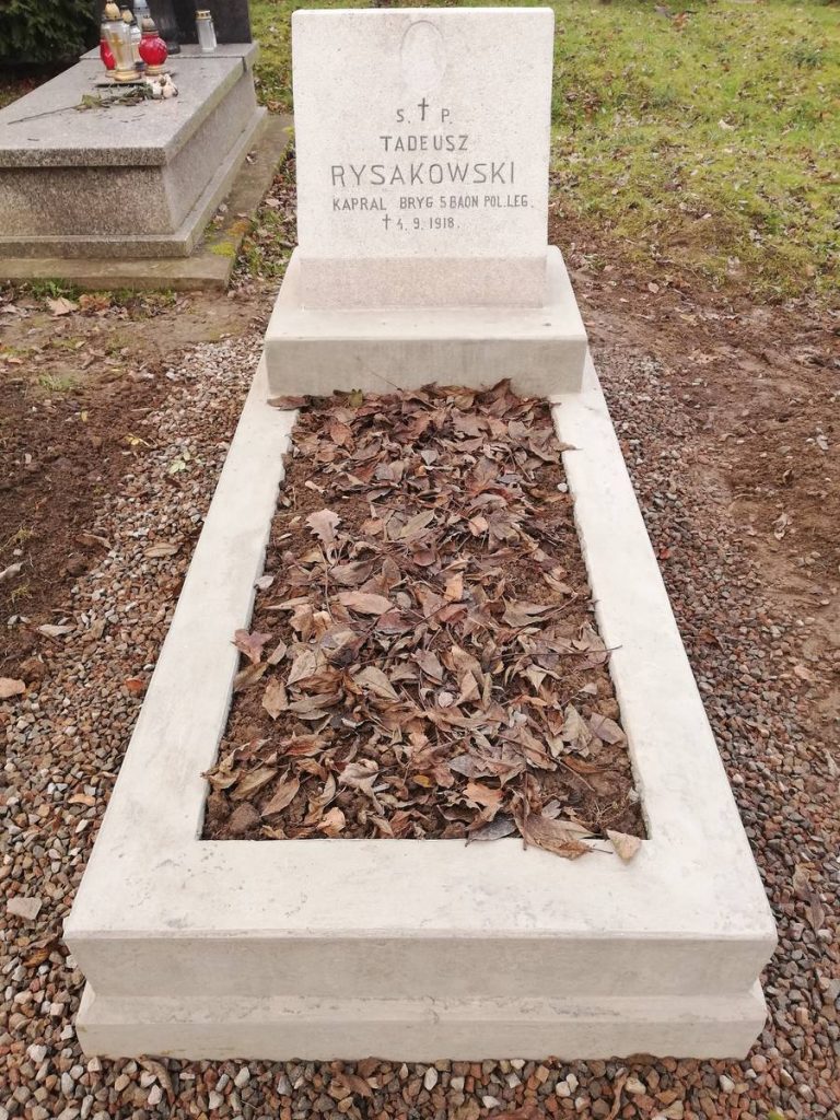 nagrobek-betonowy