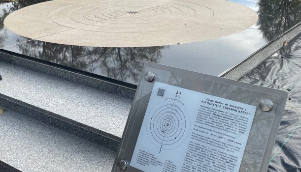 Pomnik Mikołaja Kopernika  „Pavimentum Copernicanum”